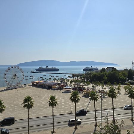 Sea View Apartment Vlore Luaran gambar
