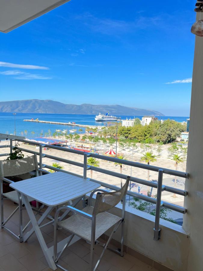 Sea View Apartment Vlore Luaran gambar