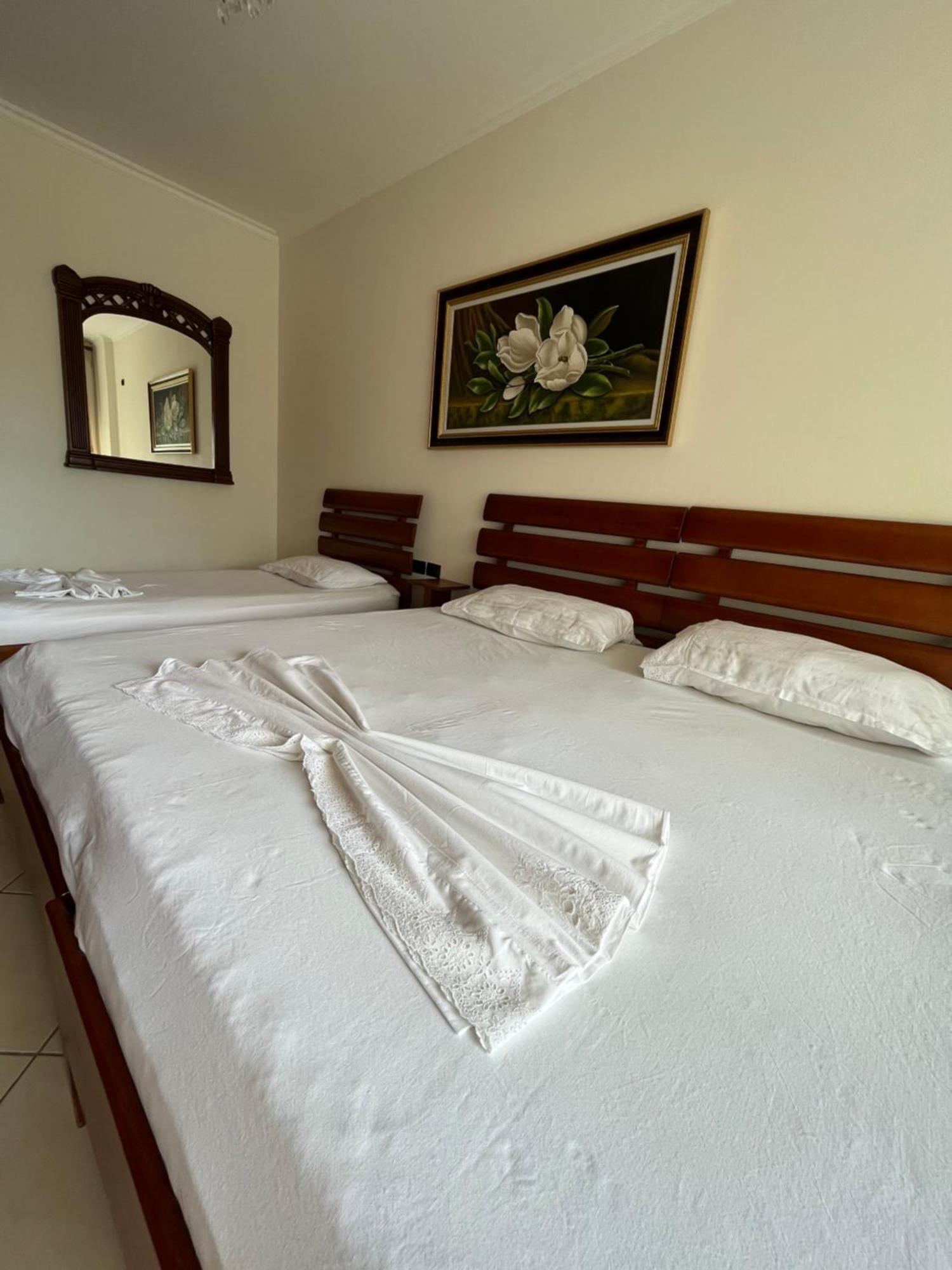 Sea View Apartment Vlore Luaran gambar
